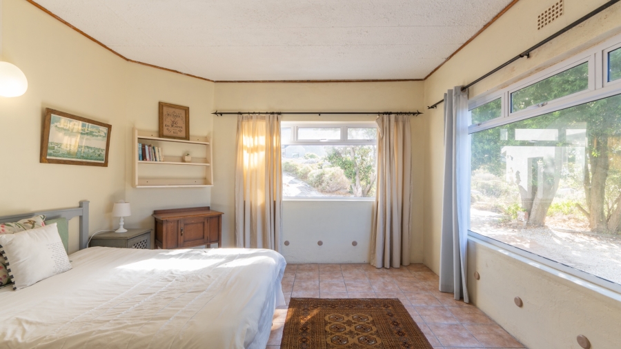 5 Bedroom Property for Sale in Sunny Seas Estate Western Cape